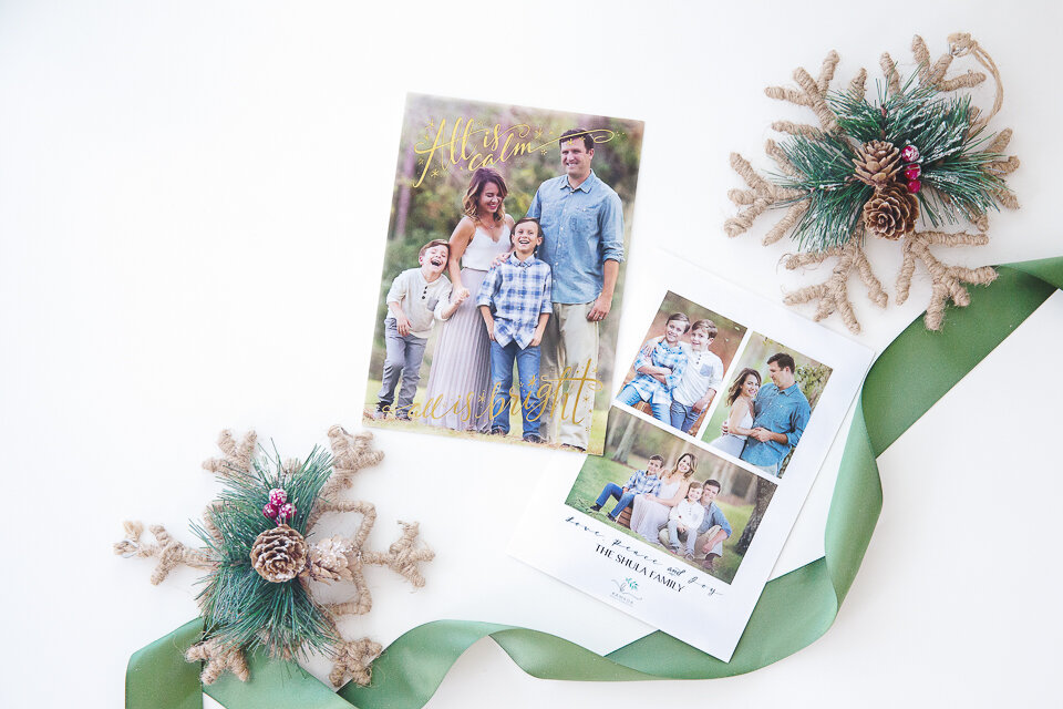 Book this holiday session with us and with our last two Collections you will receive complementary Holiday cards. During the busy holidays, let us cross off one less thing for you to do on your list!